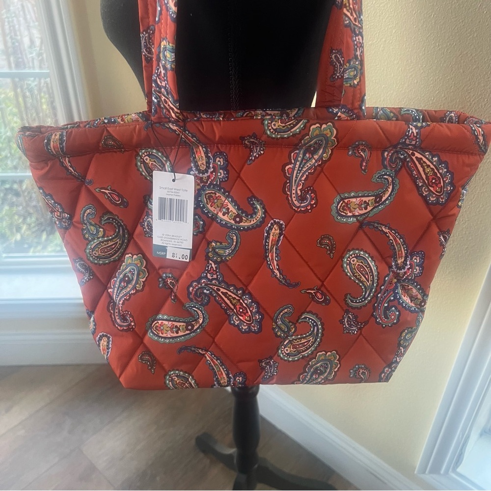 NWT Vera Bradley Manor Paisley Small East West Tote. - Picture 4 of 5
